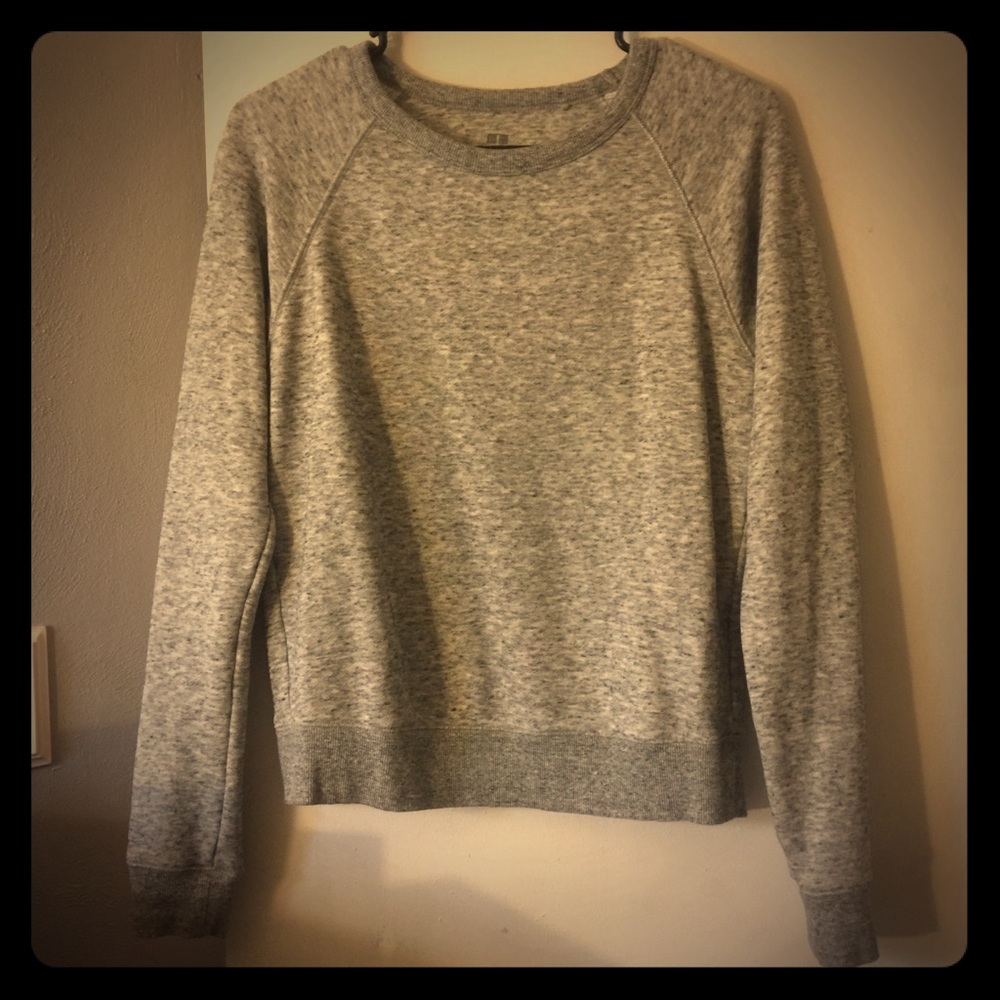 Uniqlo gray marled sweatshirt